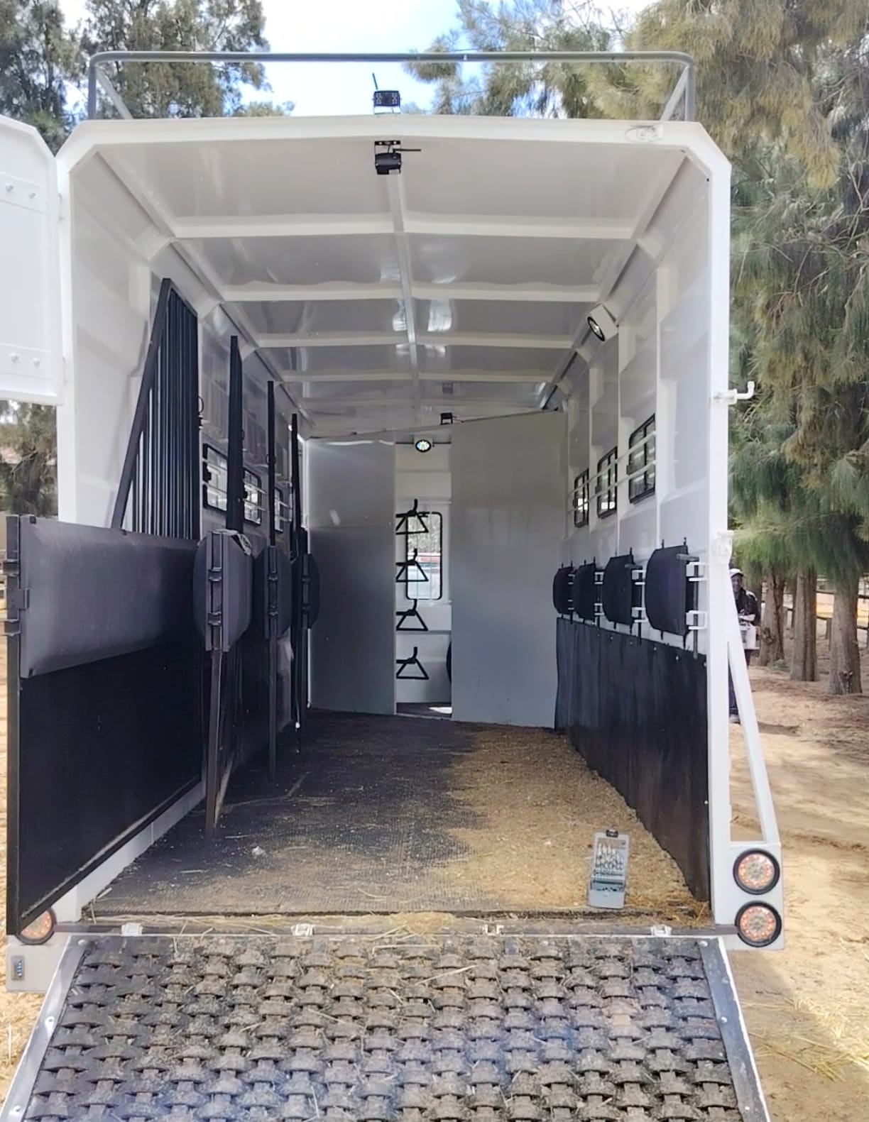 Additional Heavy Duty Camera